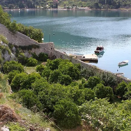 ゲストハウス Double Mali 8997a 3*