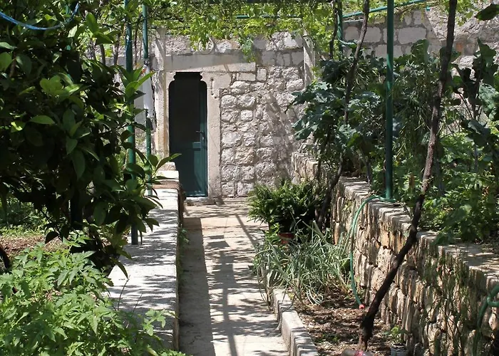 Double Mali 8997a 3* Zaton (Dubrovnik-Neretva)